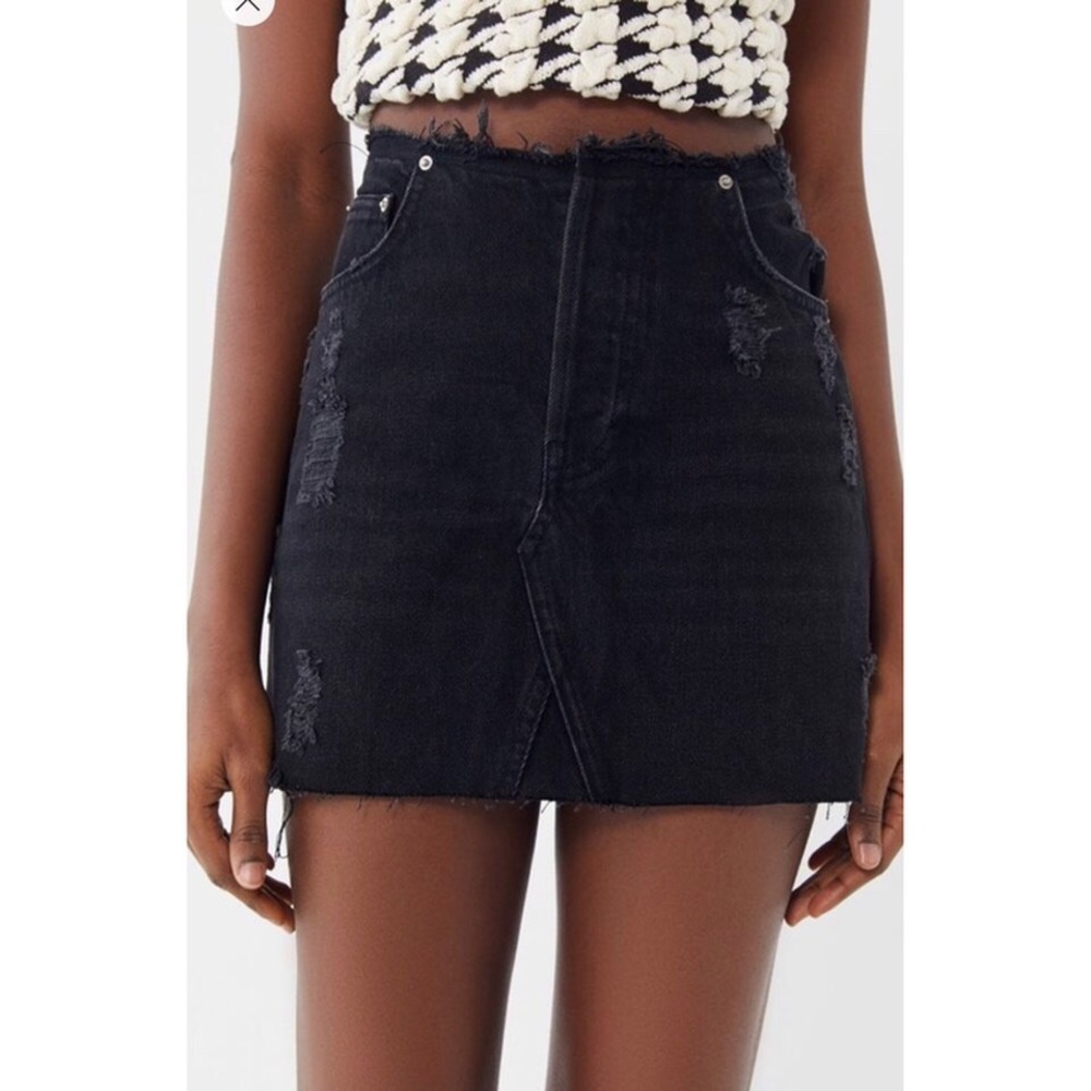 BDG raw hem denim skirt